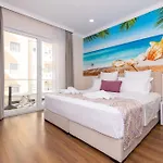 Hotel Britania 4*