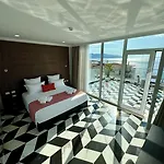 Hotel Britania 4*