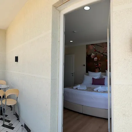 Hotel Britania 4*
