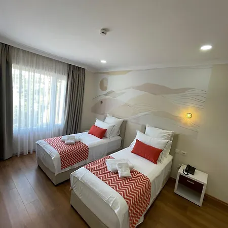 Britania 4* Vlore