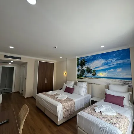 Britania Hotel 4*