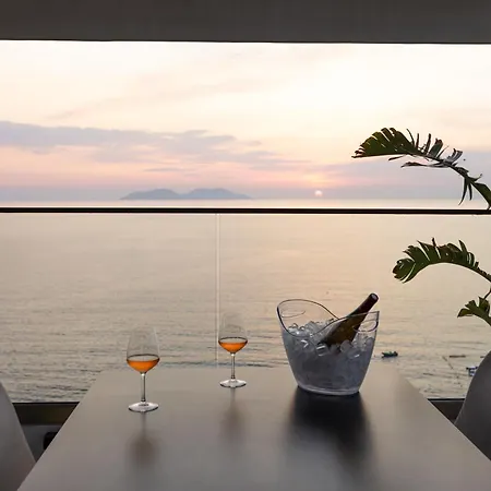 Britania Отель 4*