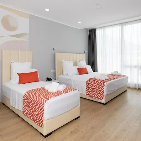 Otel Britania 4*