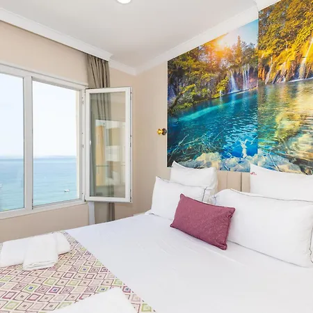 Otel Britania 4*