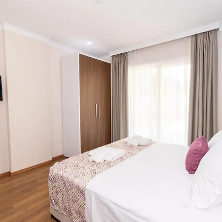 Britania Otel 4*