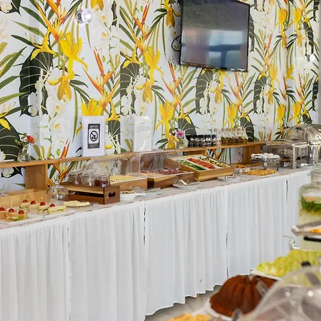 Otel Britania 4*