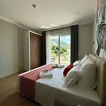 Britania 4*