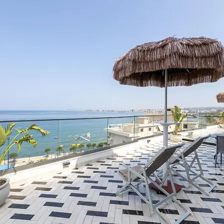 فندق Britania 4*
