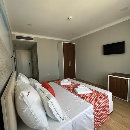 Britania Hotel Vlorë